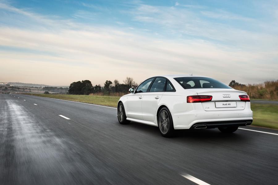  Audi A6 TFSI S-Line Sedan (4G, C7) 2015 года  (ZA) (фото 3 из 12)